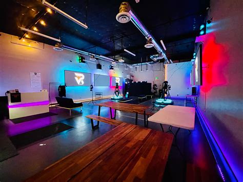 gaming lounges open near me|Titan VRcade .